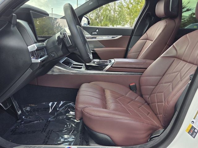 2025 BMW i7 xDrive60