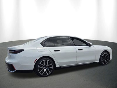 2025 BMW i7 xDrive60