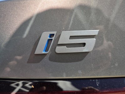 2026 BMW i5 eDrive40