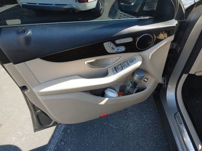 2020 Mercedes-Benz GLC GLC 300