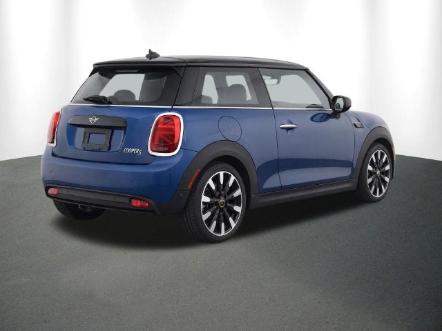 2024 MINI Cooper SE Electric Signature