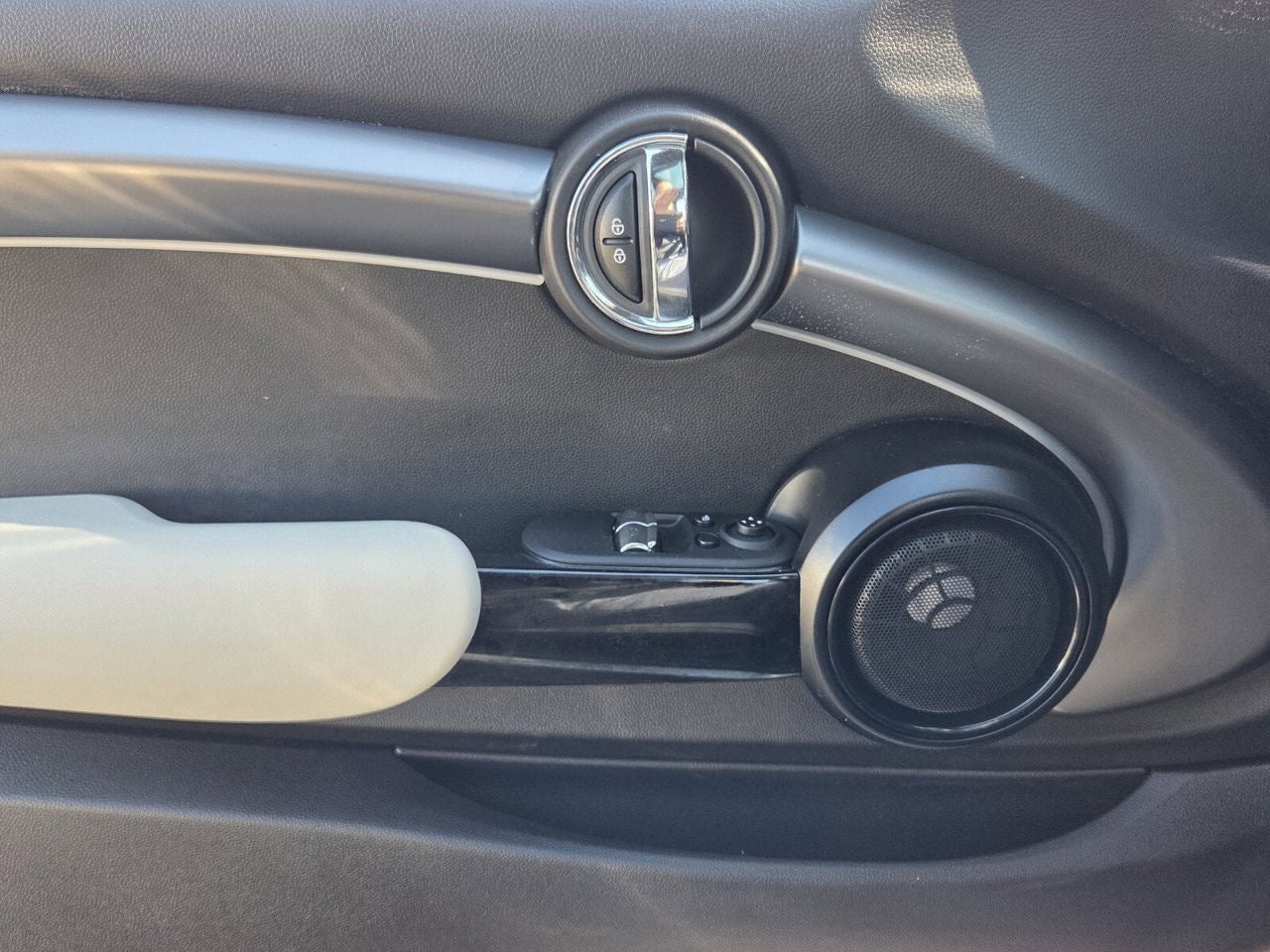 2023 MINI Hardtop 2 Door Cooper SE