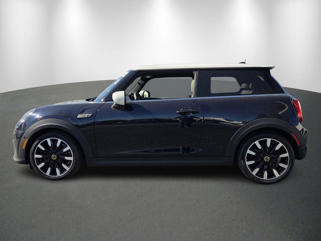 2023 MINI Hardtop 2 Door Cooper SE