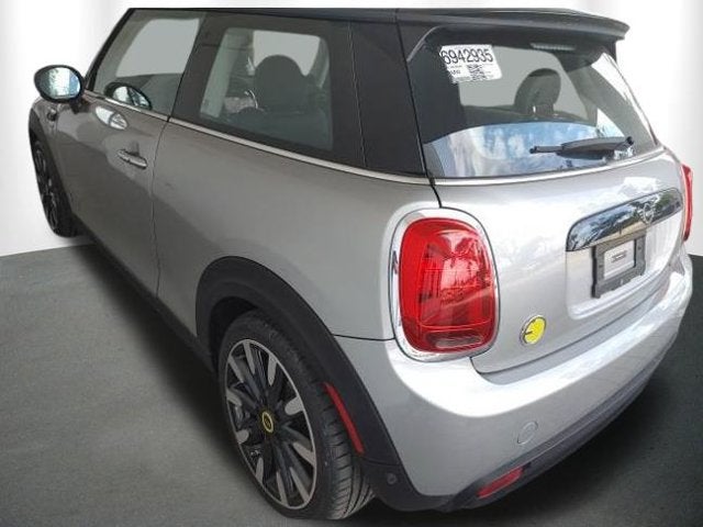 2024 MINI HARDTOP 2 DOOR Signature