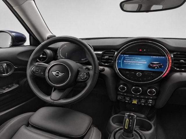 2024 MINI HARDTOP 2 DOOR Signature