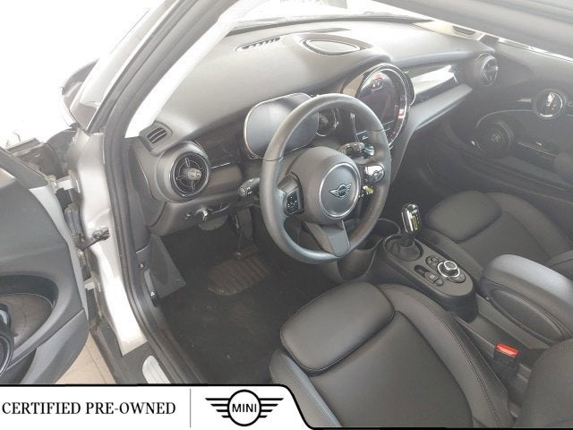 2024 MINI HARDTOP 2 DOOR Signature