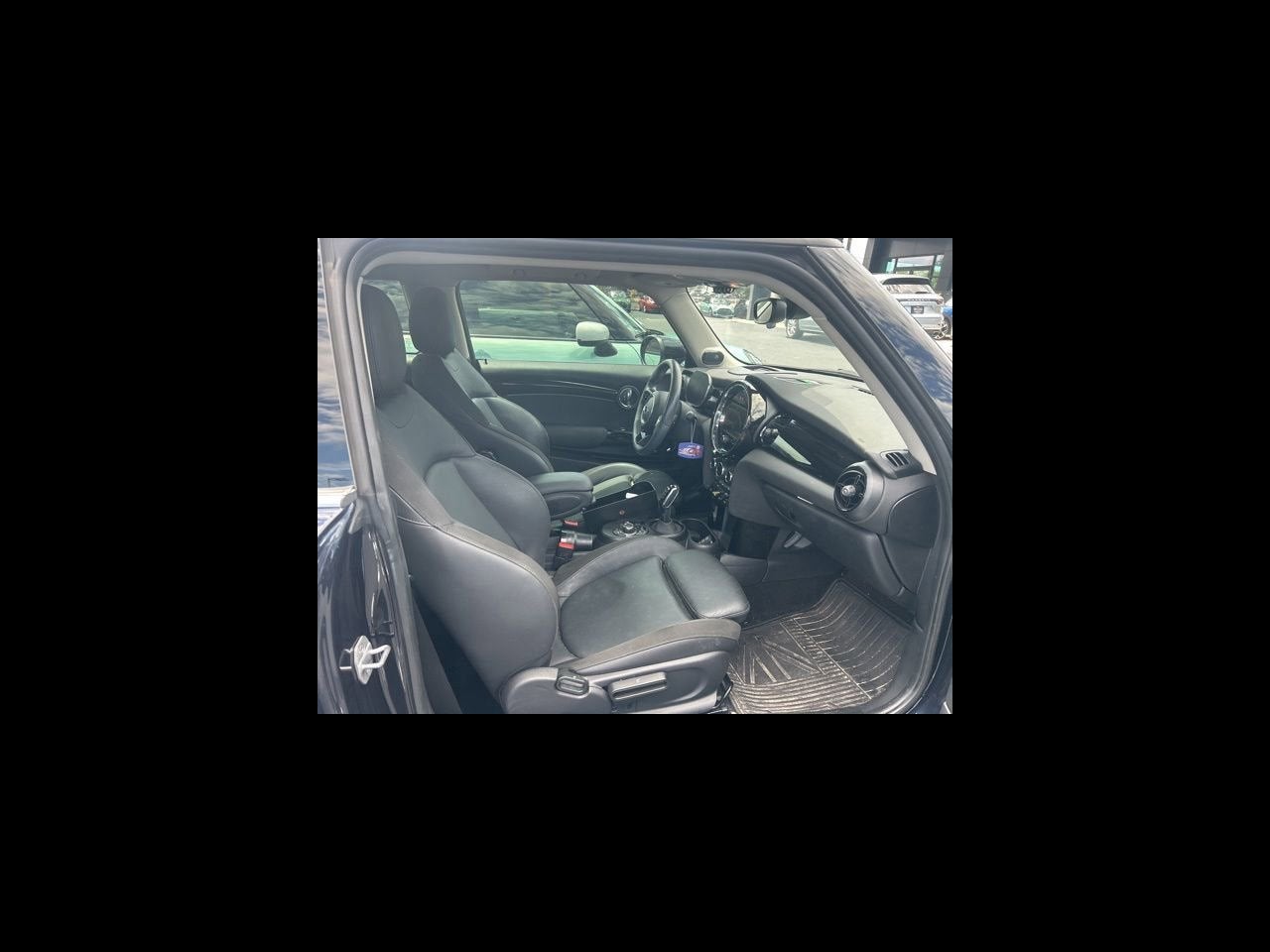 2024 MINI HARDTOP 2 DOOR Cooper SE