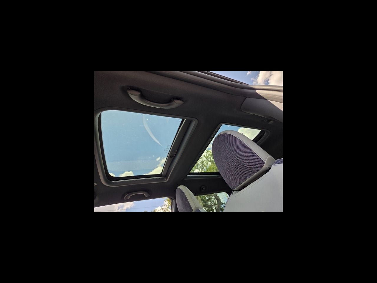 2026 MINI 2 DOOR SIGNATURE PLUS