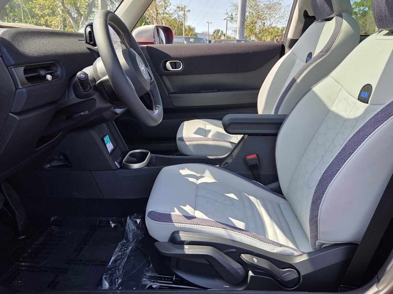 2026 MINI 2 DOOR SIGNATURE PLUS