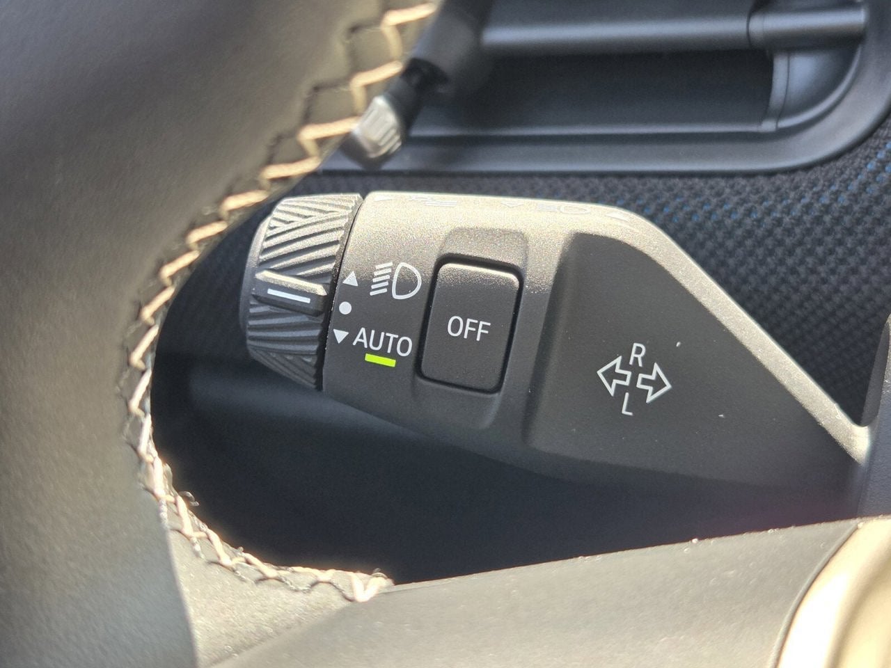 2026 MINI 2 DOOR SIGNATURE PLUS