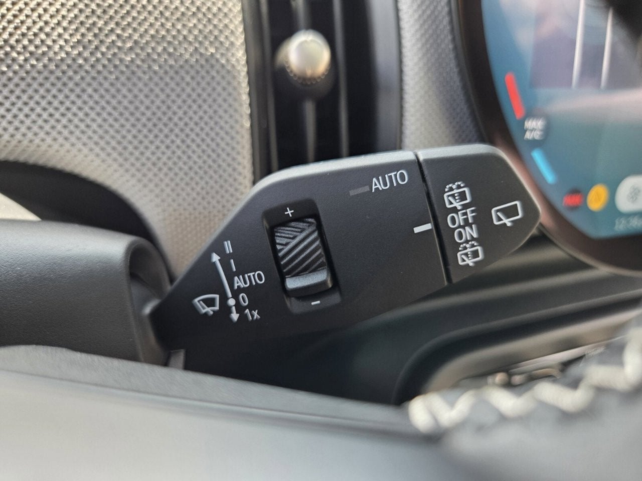 2026 MINI 2 DOOR SIGNATURE PLUS