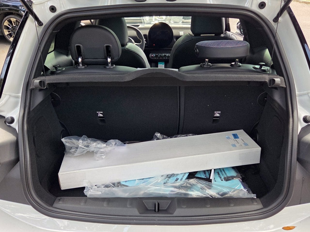 2026 MINI 2 DOOR SIGNATURE PLUS