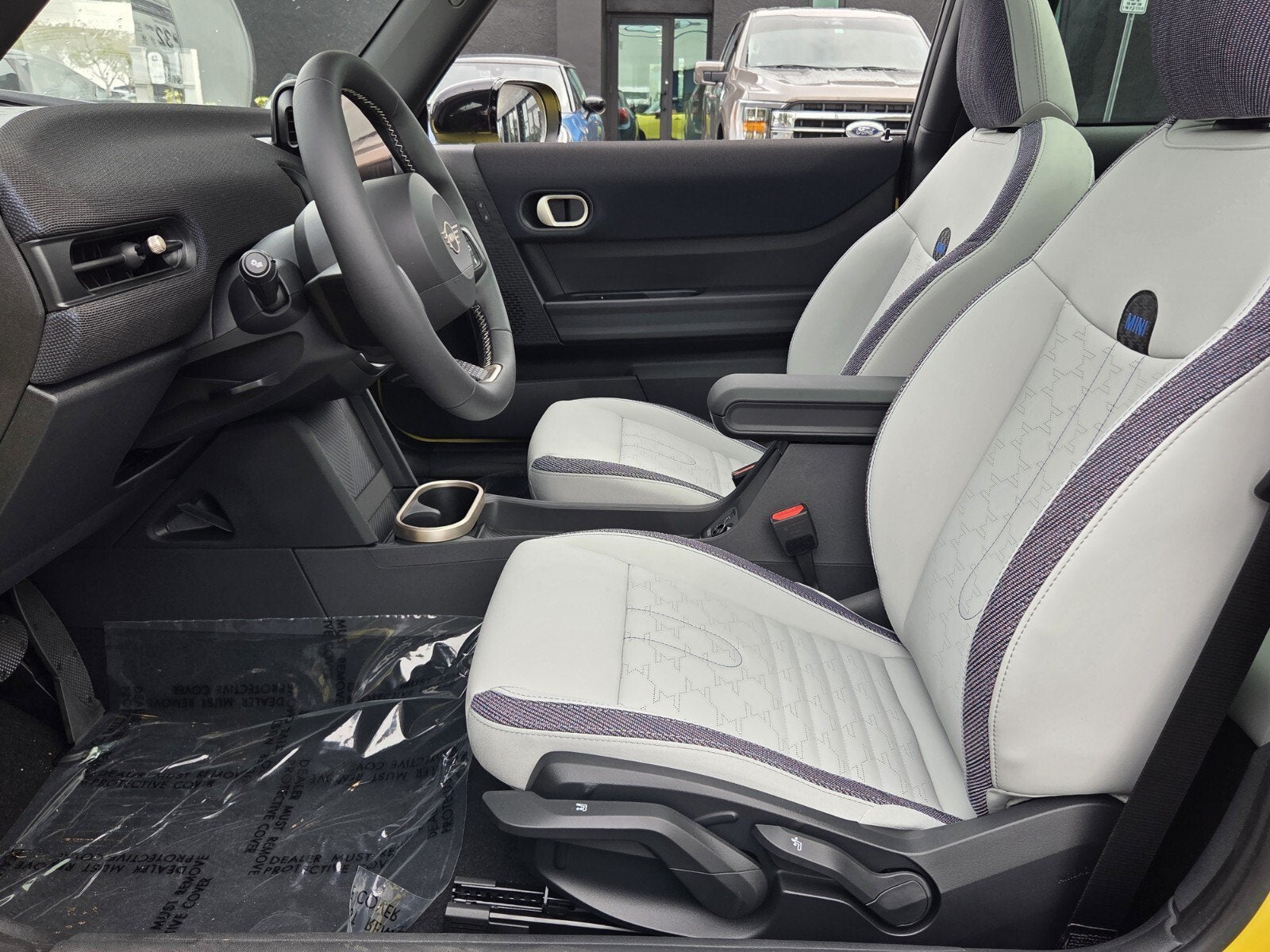 2026 MINI 2 DOOR Cooper Oxford Edition