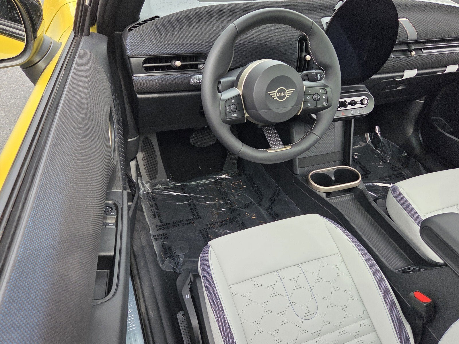 2026 MINI 2 DOOR Cooper Oxford Edition