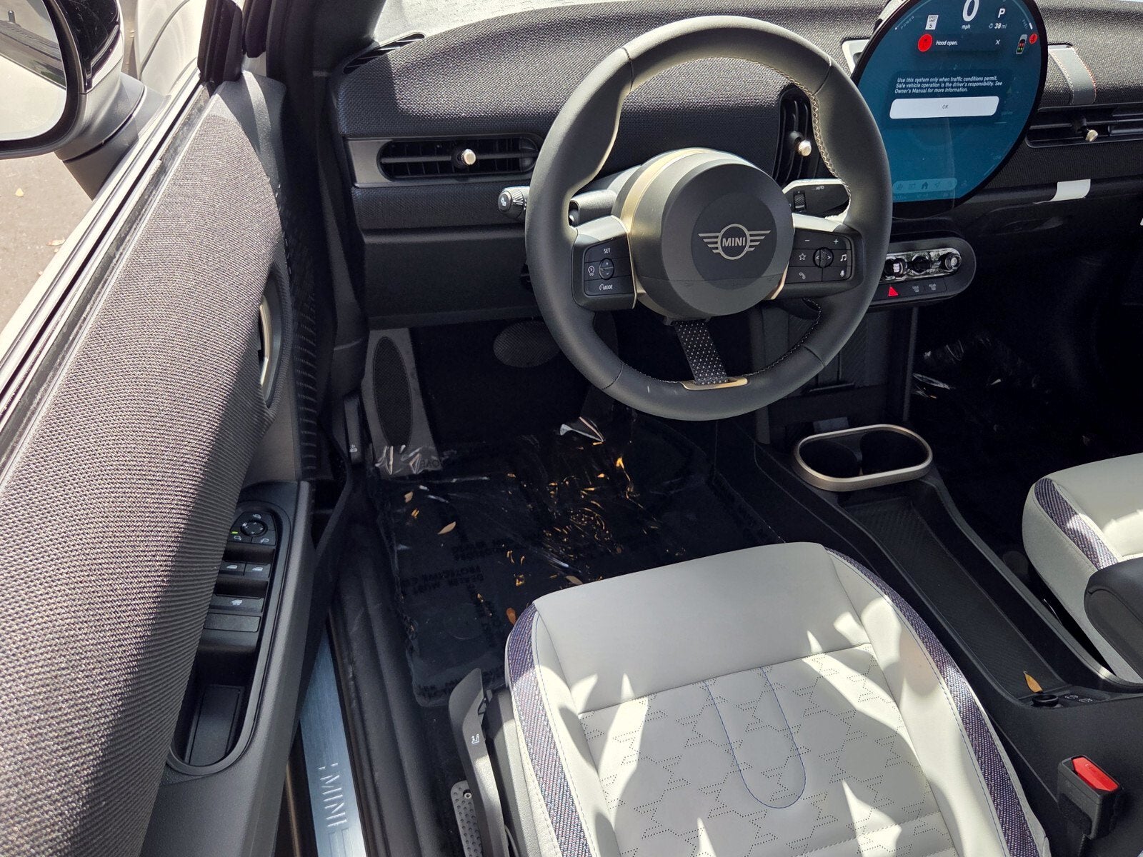2026 MINI CONVERTIBLE SIGNATURE PLUS