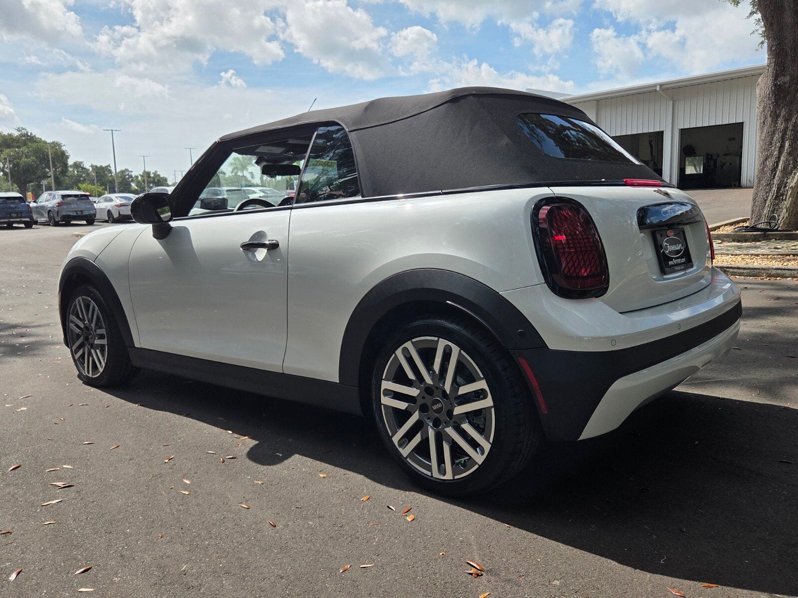 2026 MINI CONVERTIBLE SIGNATURE PLUS