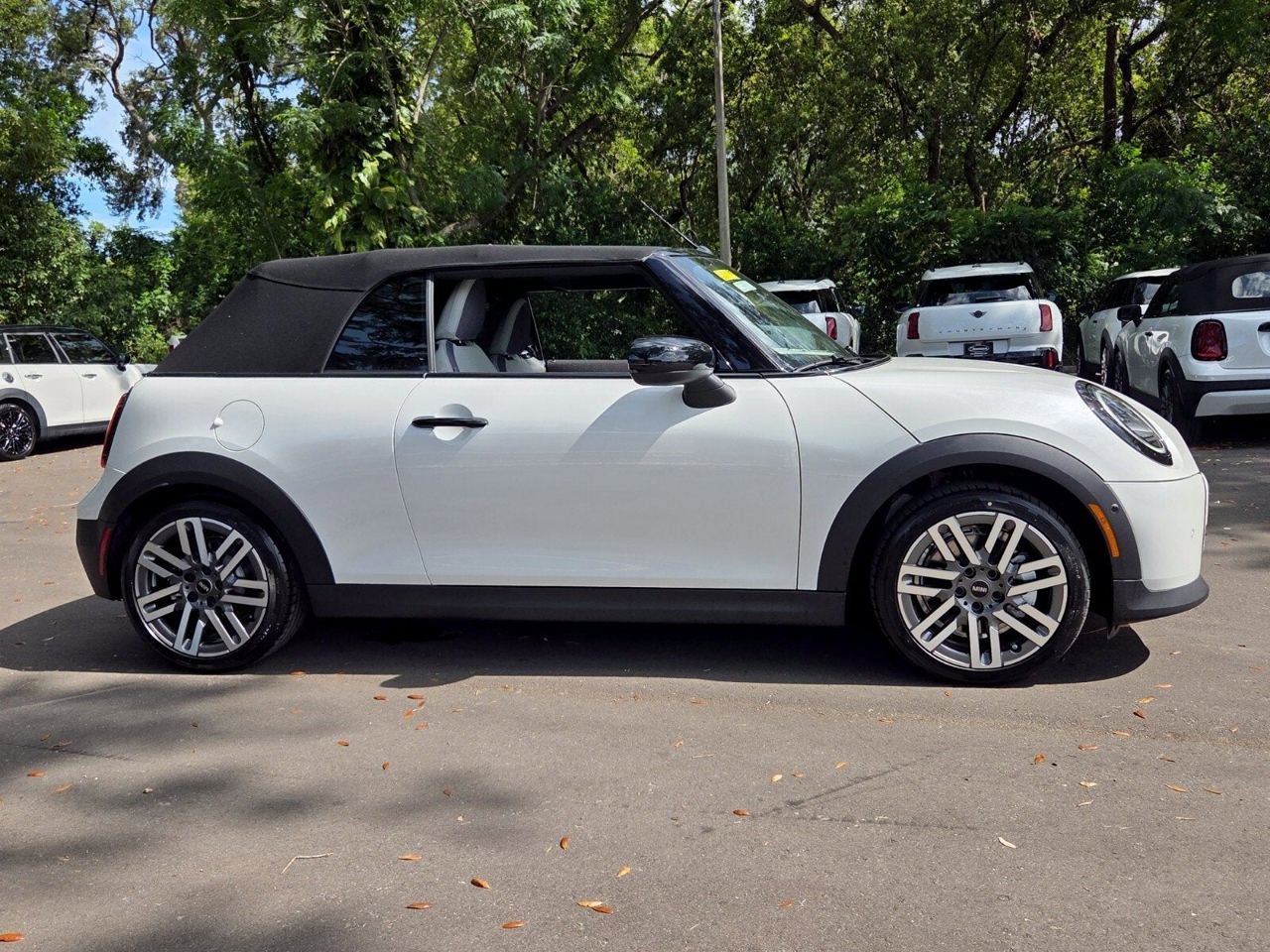 2026 MINI CONVERTIBLE SIGNATURE PLUS