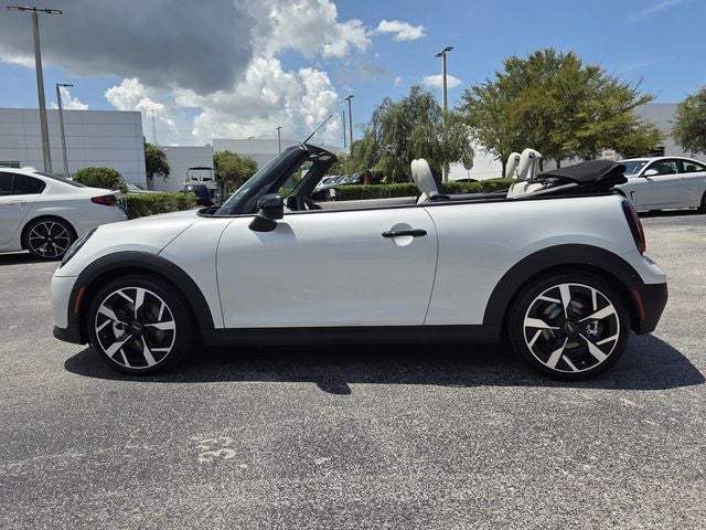 2026 MINI CONVERTIBLE SIGNATURE PLUS