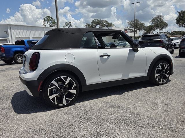 2026 MINI CONVERTIBLE SIGNATURE PLUS