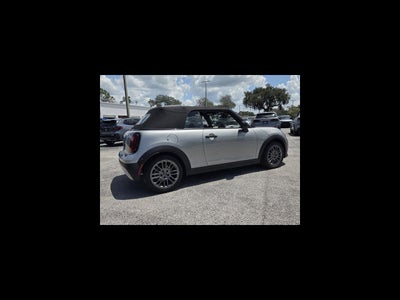 2026 MINI CONVERTIBLE ICONIC