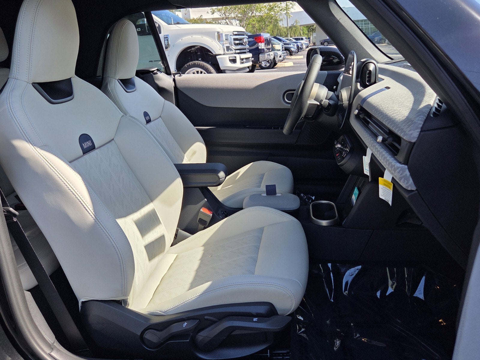 2026 MINI CONVERTIBLE SIGNATURE PLUS