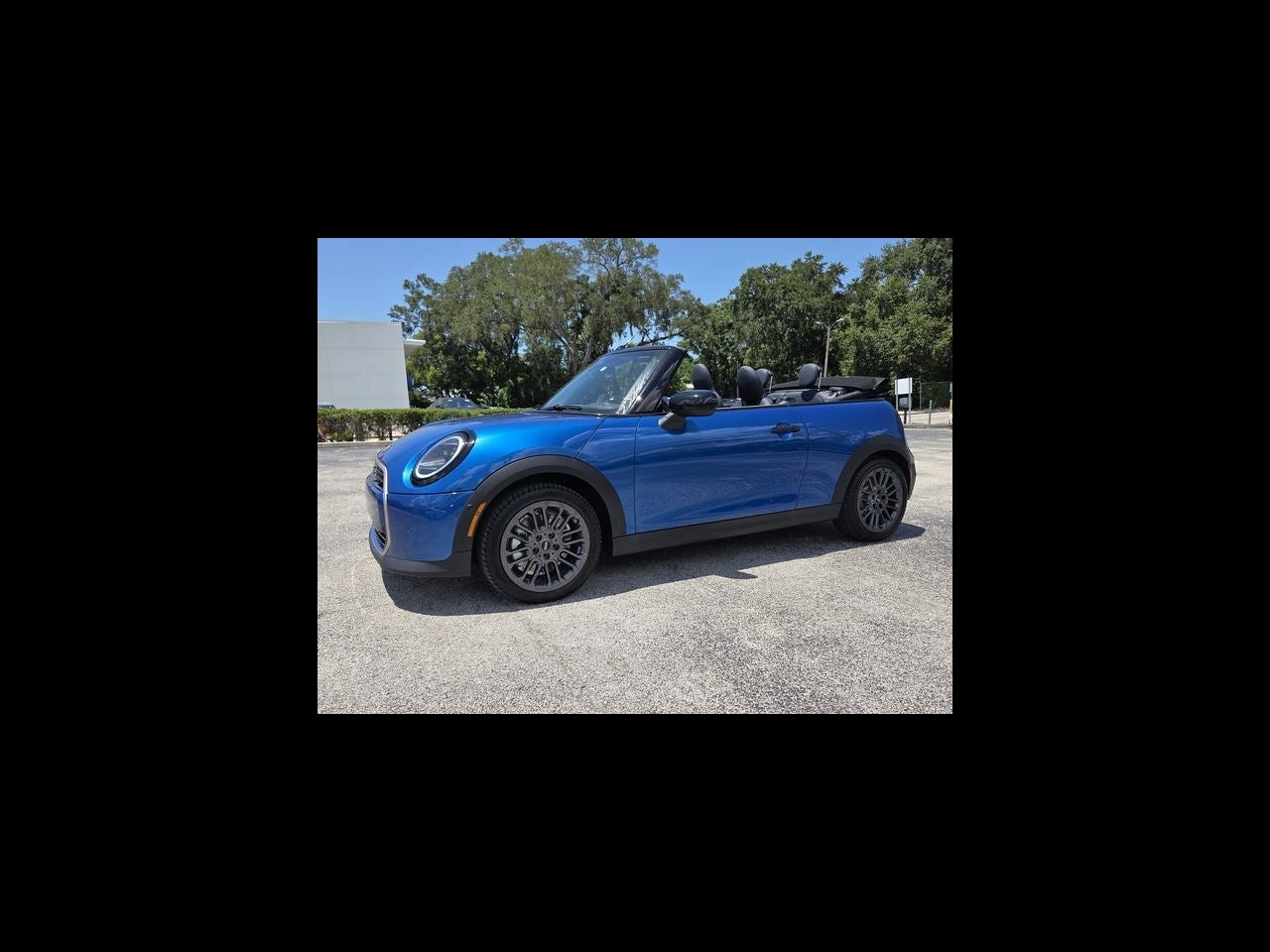 2026 MINI CONVERTIBLE SIGNATURE PLUS