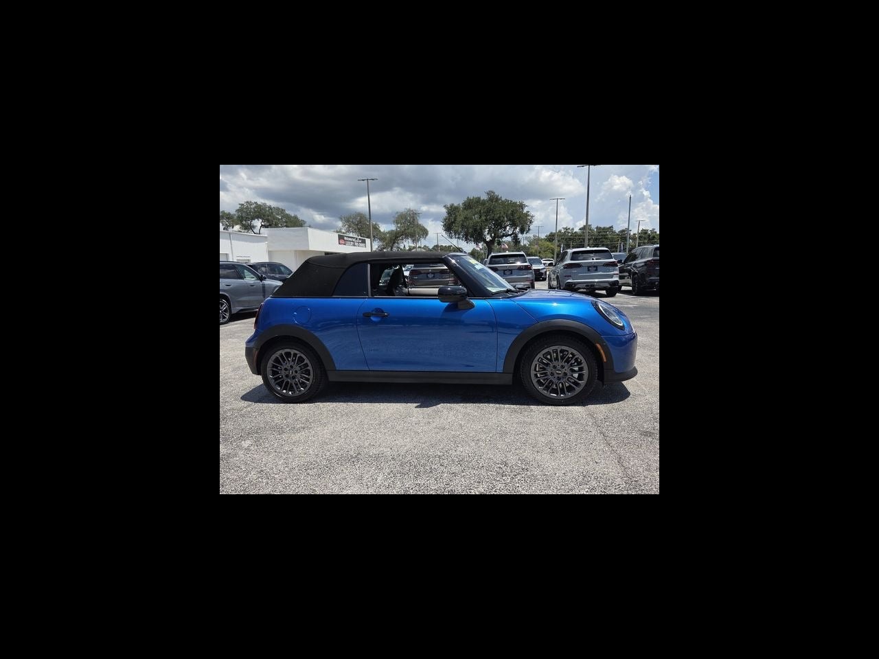 2026 MINI CONVERTIBLE SIGNATURE PLUS
