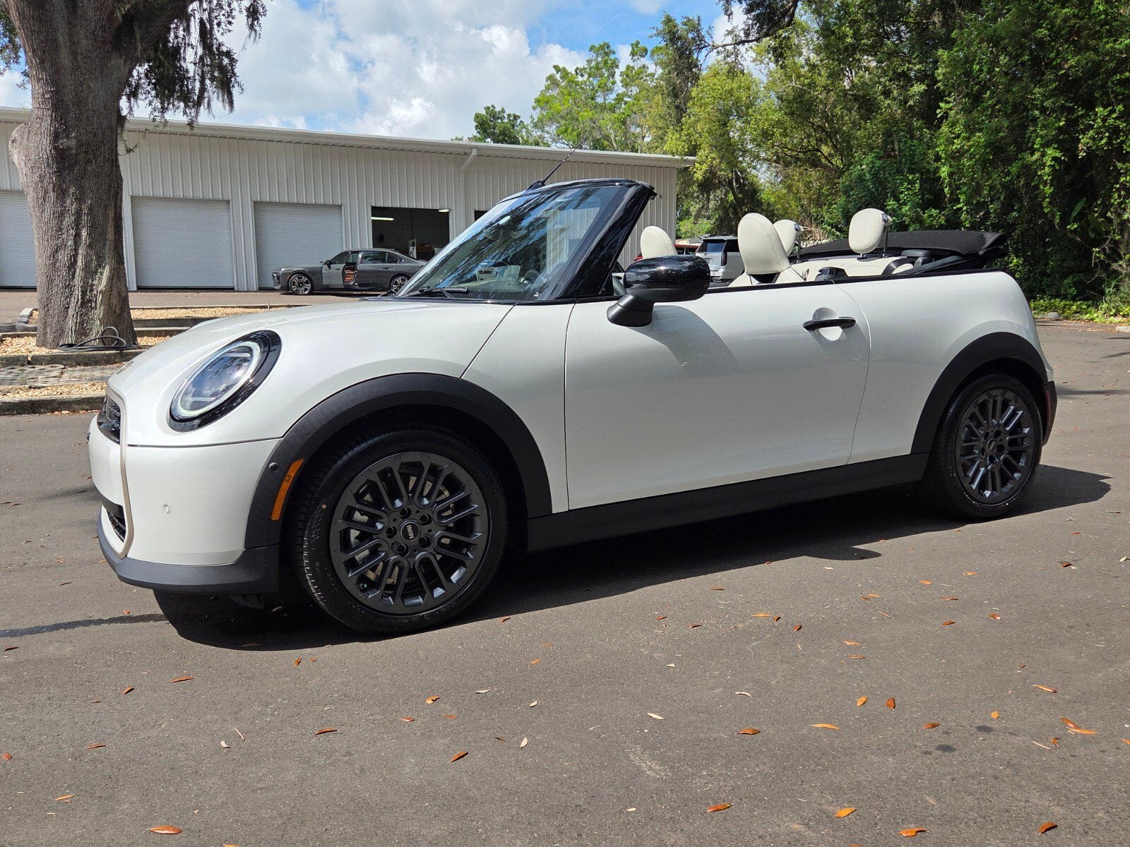 2026 MINI CONVERTIBLE ICONIC