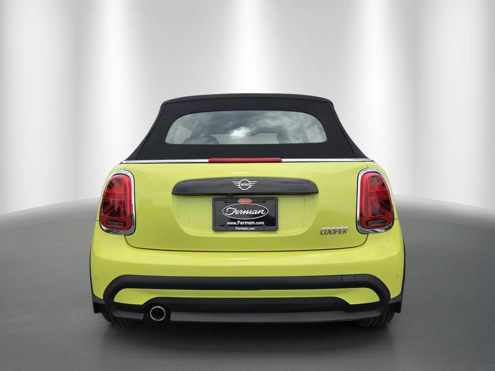 2022 MINI CONVERTIBLE ICONIC