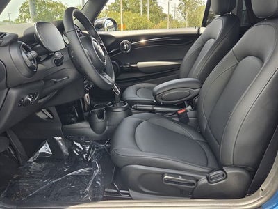 2023 MINI CONVERTIBLE Signature