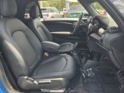 2023 MINI CONVERTIBLE Signature