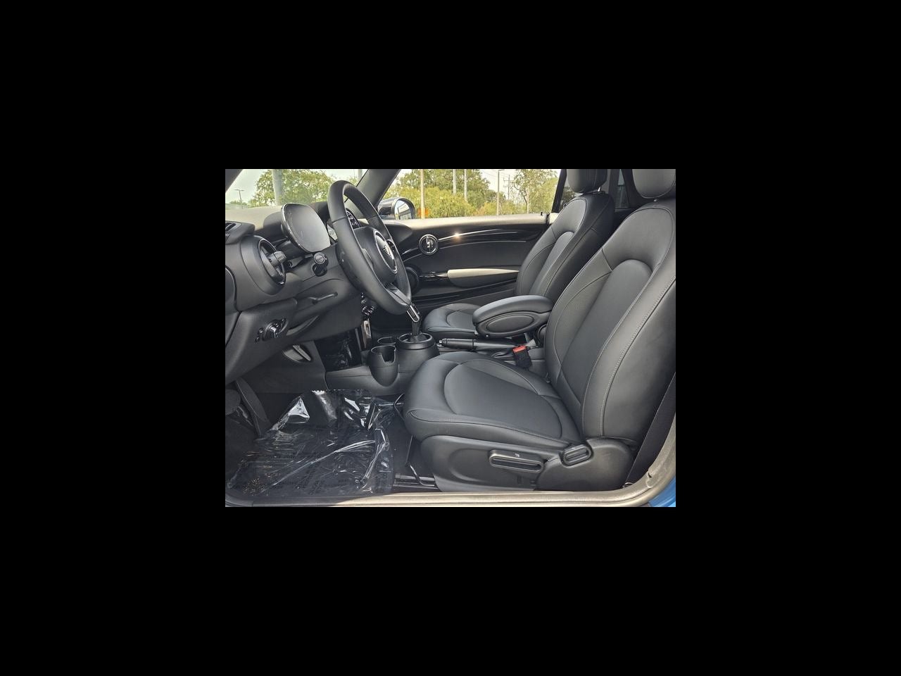 2023 MINI CONVERTIBLE Signature