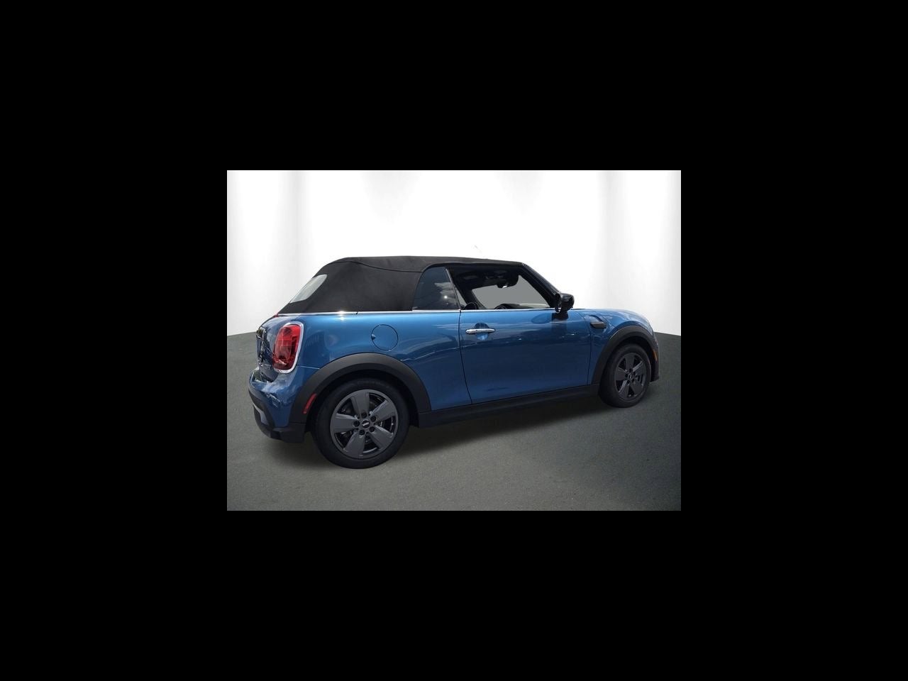2023 MINI CONVERTIBLE Signature