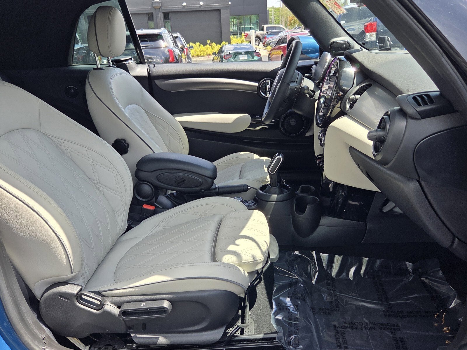 2022 MINI CONVERTIBLE ICONIC