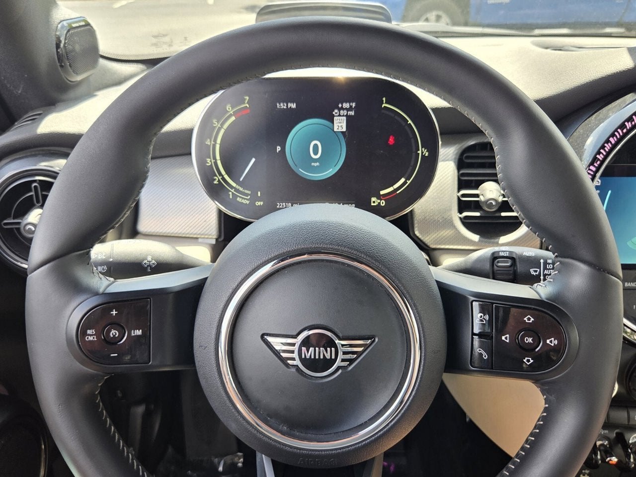 2022 MINI CONVERTIBLE ICONIC