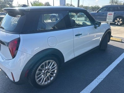 2025 MINI HARDTOP 2 DOOR Signature Plus