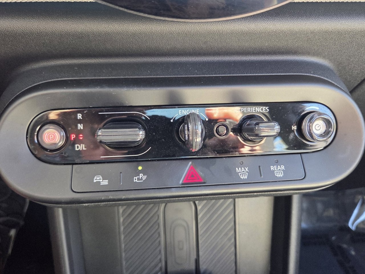 2025 MINI HARDTOP 2 DOOR Signature Plus