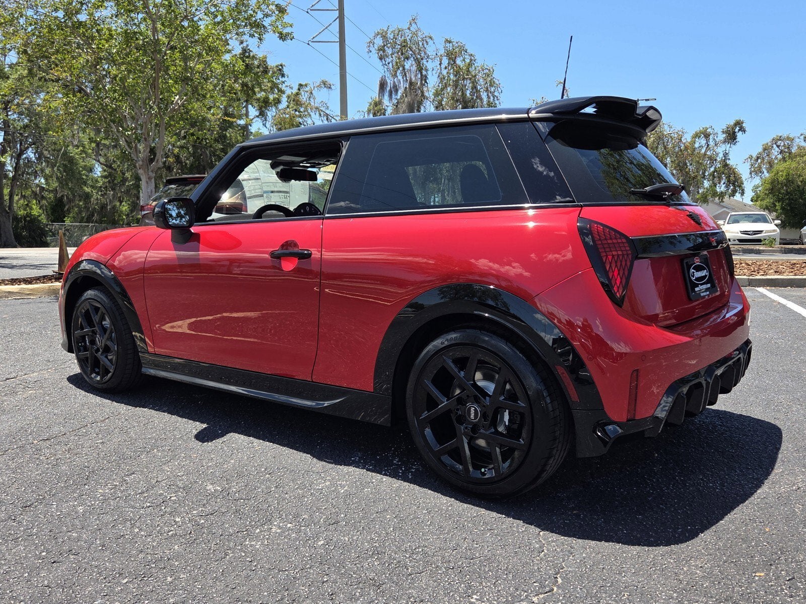 2026 MINI 2 DOOR ICONIC