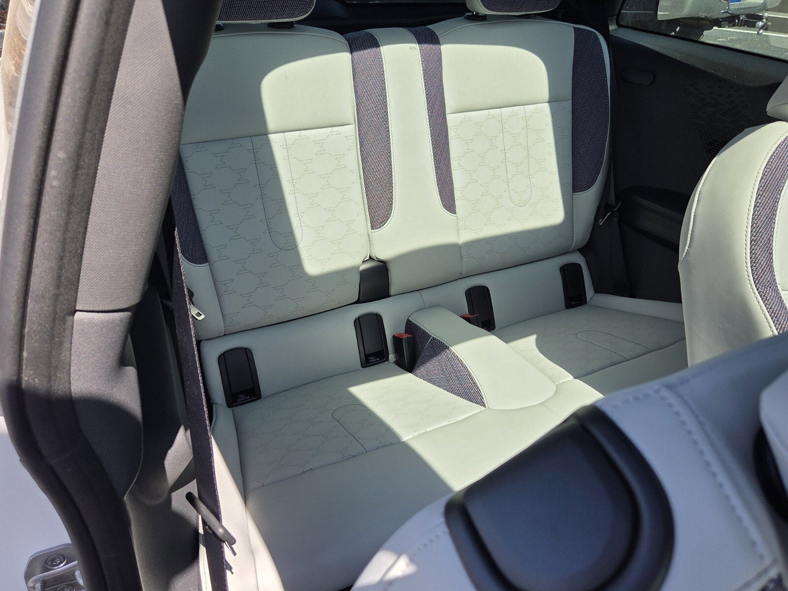 2026 MINI 2 DOOR SIGNATURE PLUS