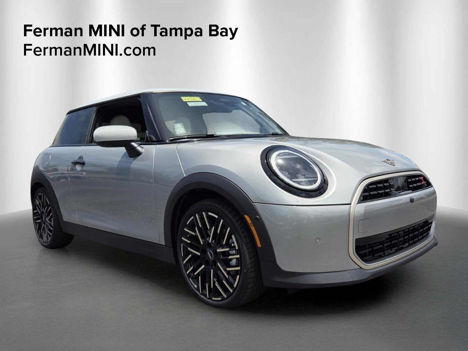 2026 MINI Hardtop Cooper S's photo