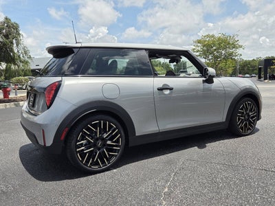 2026 MINI 2 DOOR ICONIC