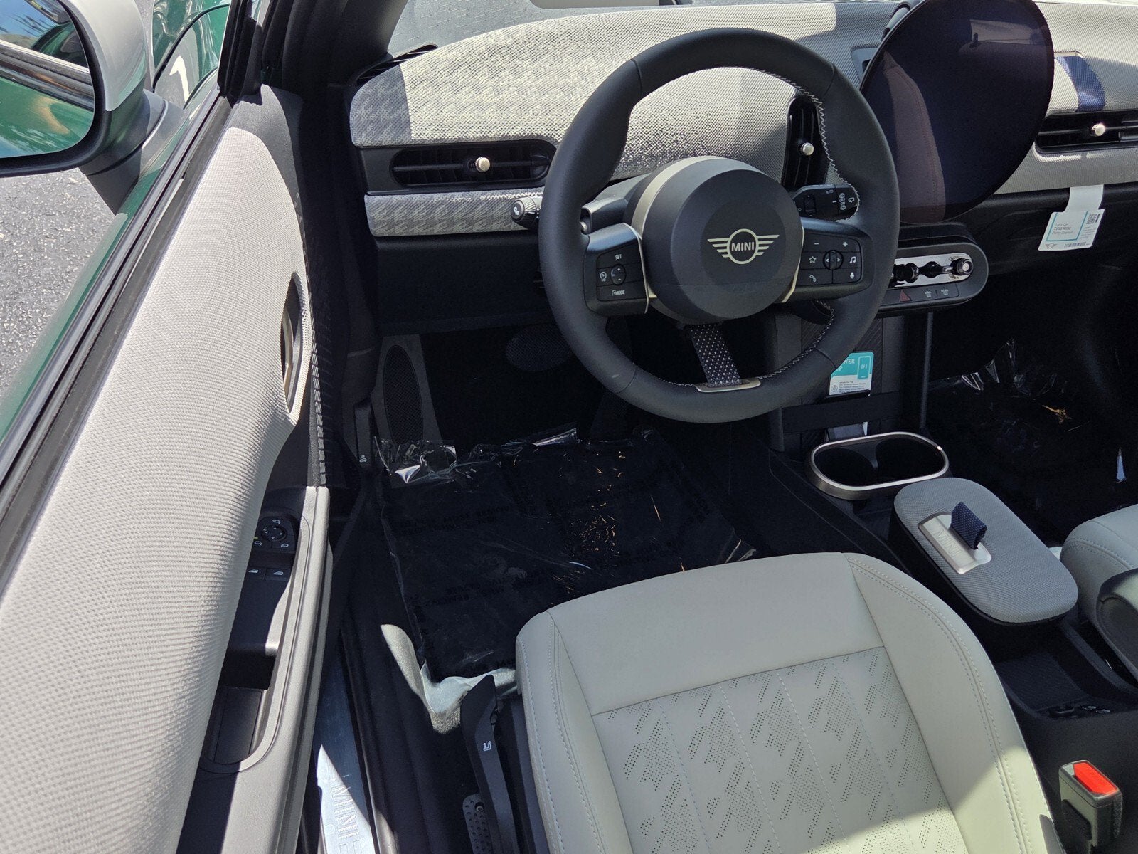 2026 MINI 2 DOOR SIGNATURE PLUS
