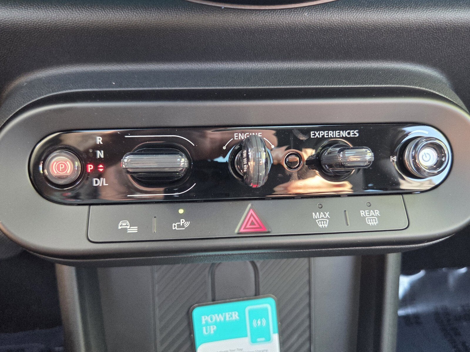 2026 MINI 2 DOOR SIGNATURE PLUS