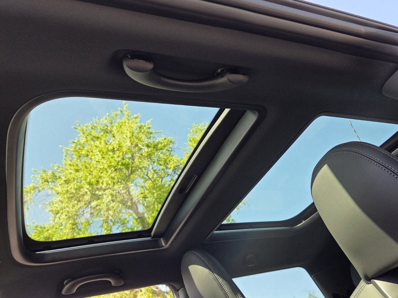 2026 MINI 2 DOOR SIGNATURE PLUS