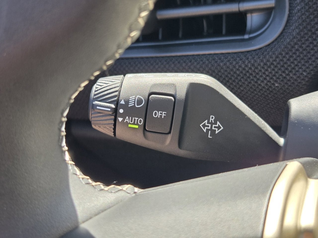 2026 MINI 2 DOOR SIGNATURE PLUS