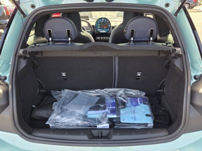 2026 MINI 2 DOOR SIGNATURE PLUS