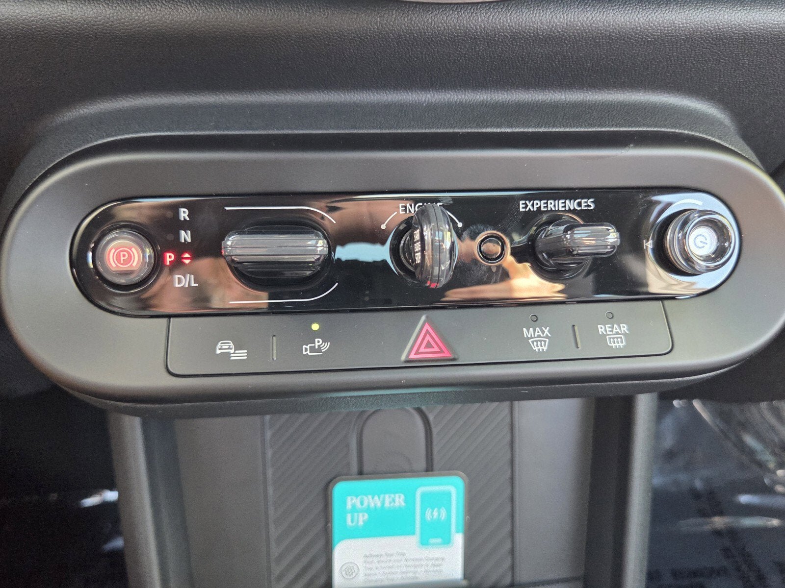 2026 MINI 2 DOOR SIGNATURE PLUS