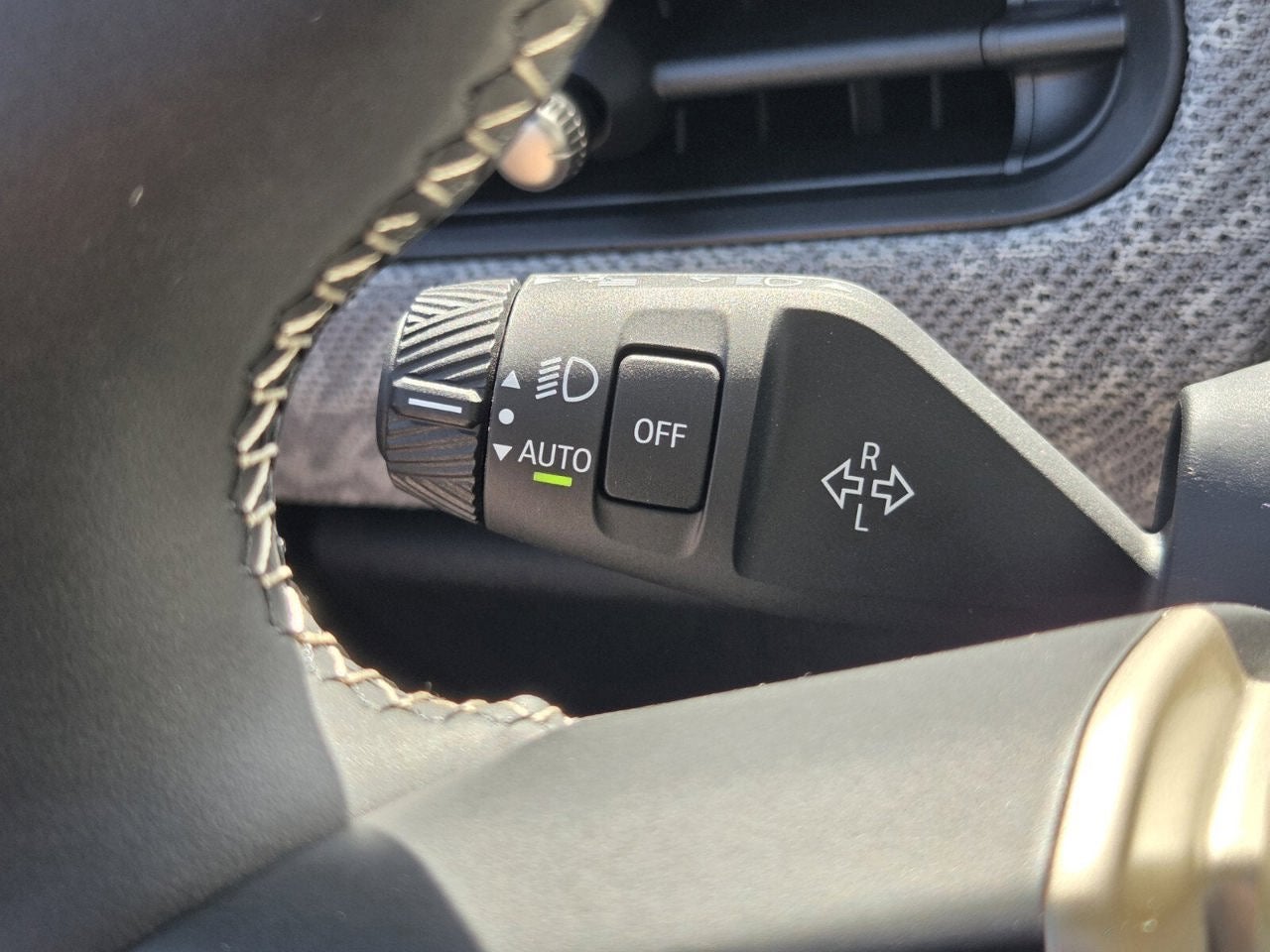 2026 MINI 2 DOOR SIGNATURE PLUS