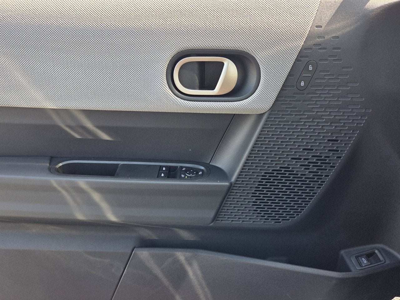 2026 MINI 2 DOOR ICONIC