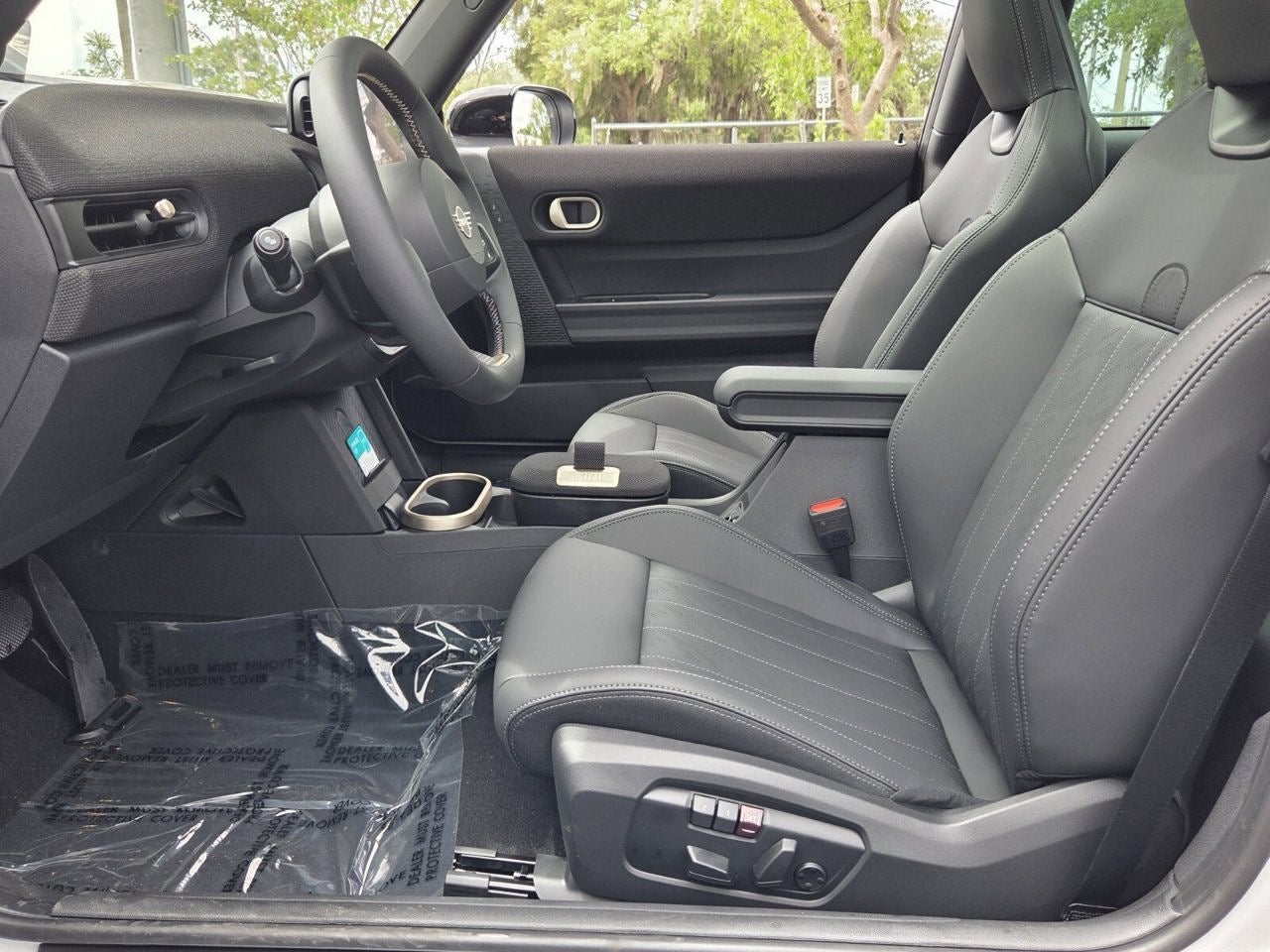 2026 MINI 2 DOOR ICONIC